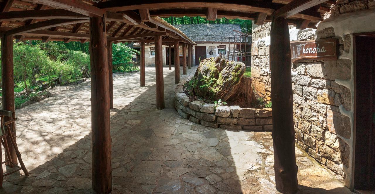 Farm Stay Cardaklije คูเลนวาคูฟ ภายนอก รูปภาพ